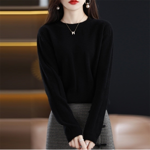 女士秋冬羊毛衫简约休闲舒适显瘦圆领羊毛衫图片