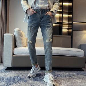B230 时尚百搭复古做旧破洞补丁修身小脚牛仔裤男 长期款7706 P85图片