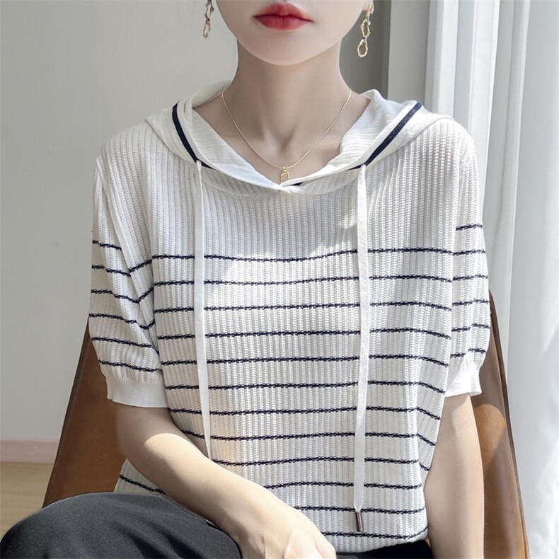 法式条纹莱赛尔针织休闲连帽短袖T恤女2025夏薄透气套头小衫上衣,女装T恤,凯思米羊绒