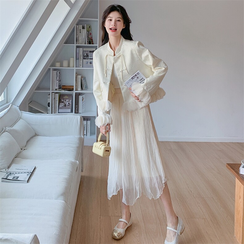 立体花边新中式国风外套女春秋2025新款短款小个子立领盘扣上衣,女装短外套,2C203