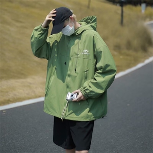 潮牌痞帅运动oversize冲锋衣外套男春季美式简约休闲连帽夹克8819图片