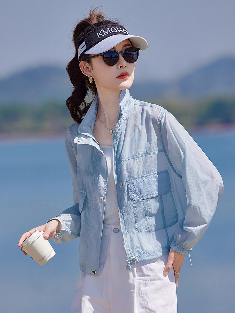 2026夏季新款韩版时尚休闲连帽防晒衣女宽松显瘦短款外套薄款上衣,女装短外套,靓衣阁