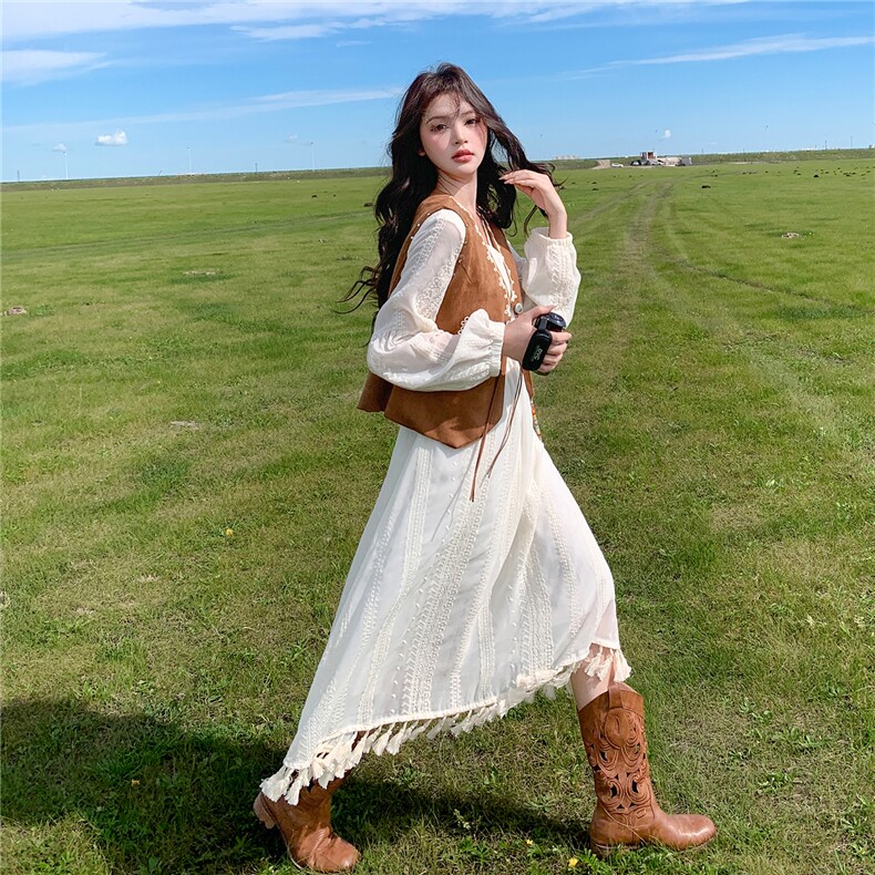 游牧风刺绣马甲流苏连衣裙套装女2025秋季新款法式温柔系初恋长裙,女装套装/套裙,2C293