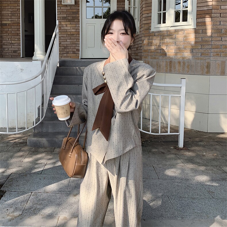 春现设计感御姐盐系西装两件套B190-5015-P170-K238,女装套装/套裙,2B190