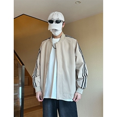 卡其色