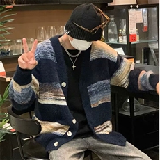 蓝色