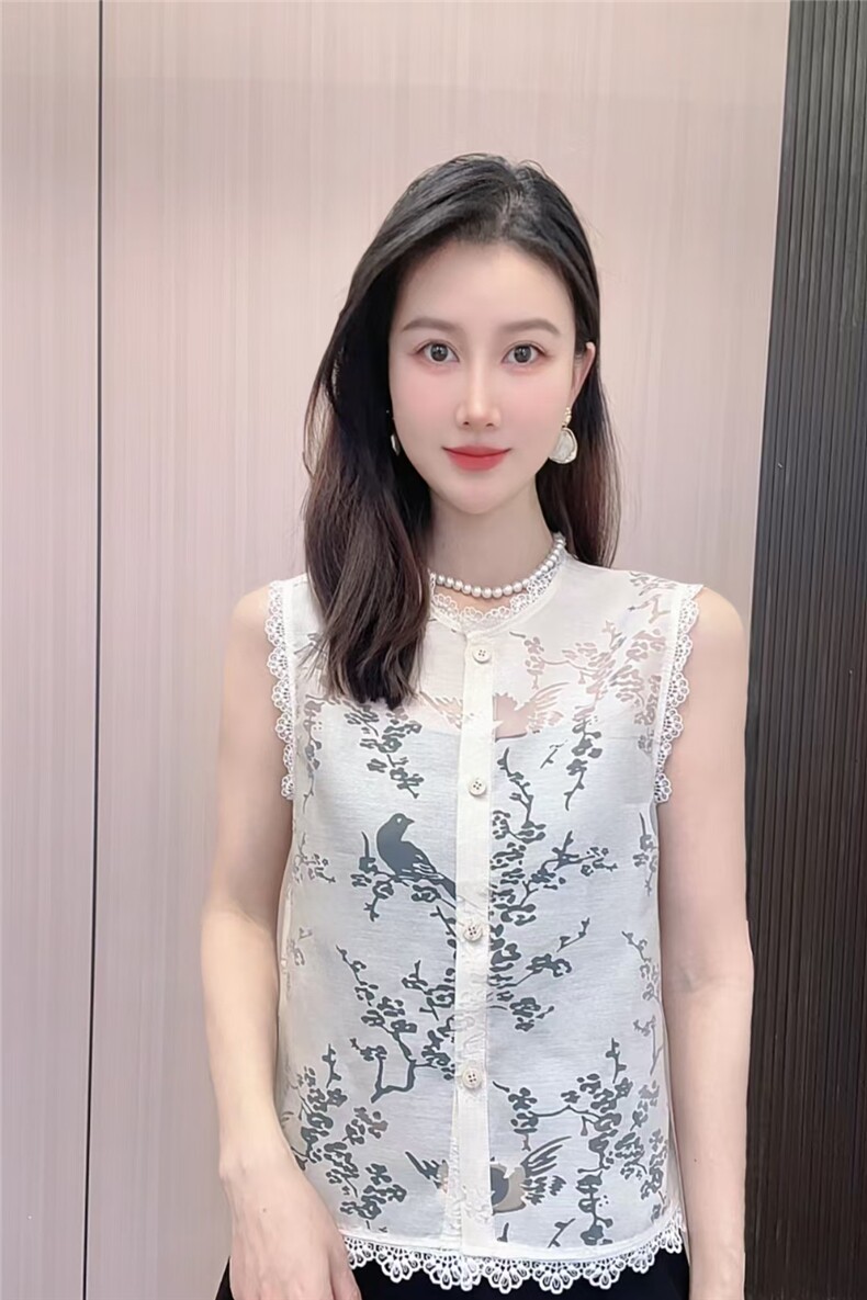 新中式蕾丝花边无袖衬衫女夏季新款气质显瘦百搭镂空提花马甲上衣,女装T恤,思沃羊绒