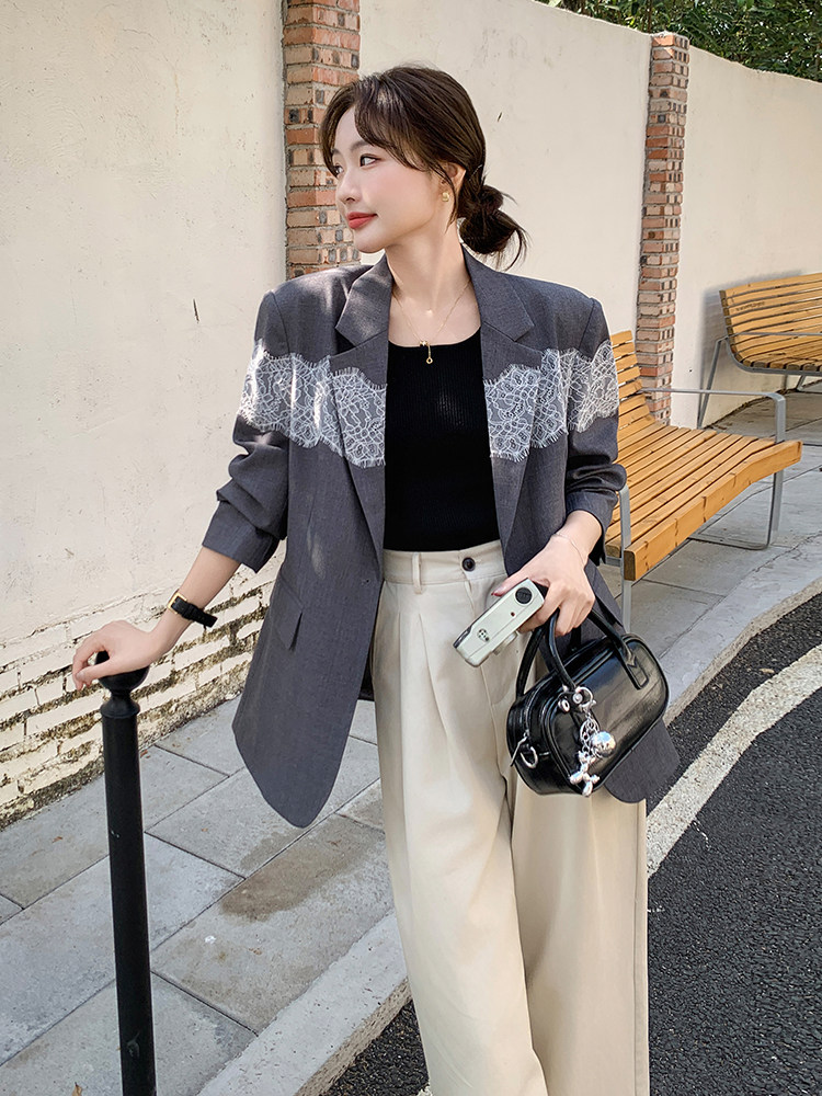 灰色休闲西装套装裙女小个子蕾丝拼接2025春季新款韩系减龄百褶裙,女装西装,秋水欣儿