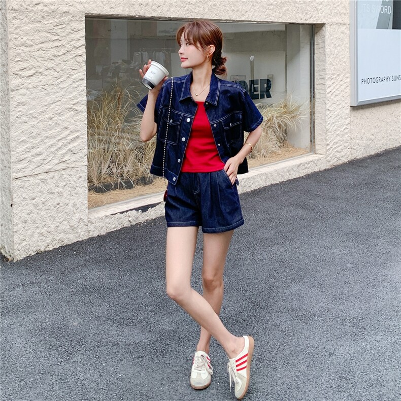 2025夏季女宽松显瘦新款淡人时尚休闲百搭牛仔外套吊带短裤三件套,女装套装/套裙,2D045
