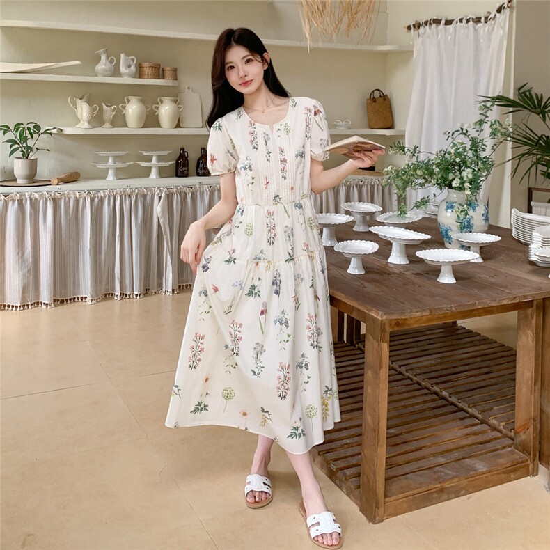 清纯少女森系白色碎花连衣裙2025夏季独特漂亮文艺风大摆掐腰长裙,女装连衣裙,浙宝208