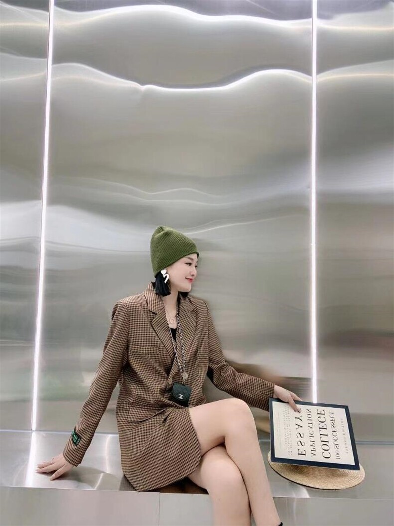 西装外套，女装西装，爱丽伽