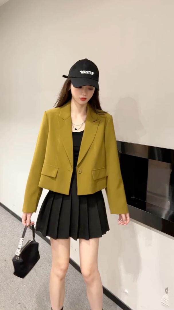 百搭短款西装外套爆单款，女装西装，XIMO 熙茉