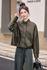 海宁2025新款气质时尚百搭拉链皮衣外套女高级感立领夹克，女装皮衣，潮流依族