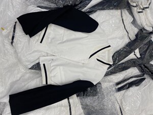 现货 不规则袖子面料拼接外套图片