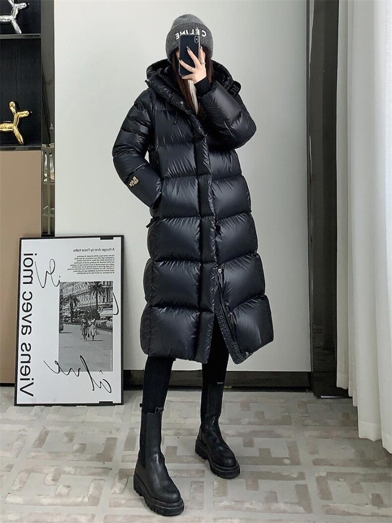 排单黑金羽绒服，女装羽绒服，魅影菲怡