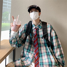 特批2025港风咖啡厅宽松时尚小方格长袖衬衫S80P38控55，男装衬衫，电商A247