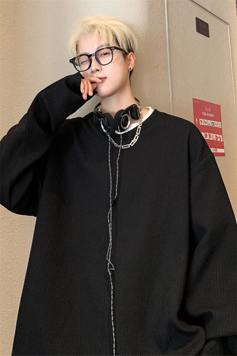白色肌理感长袖t恤男生春秋季日系少年感V领宽松慵懒风打底衫上衣,男装T恤,电商A022