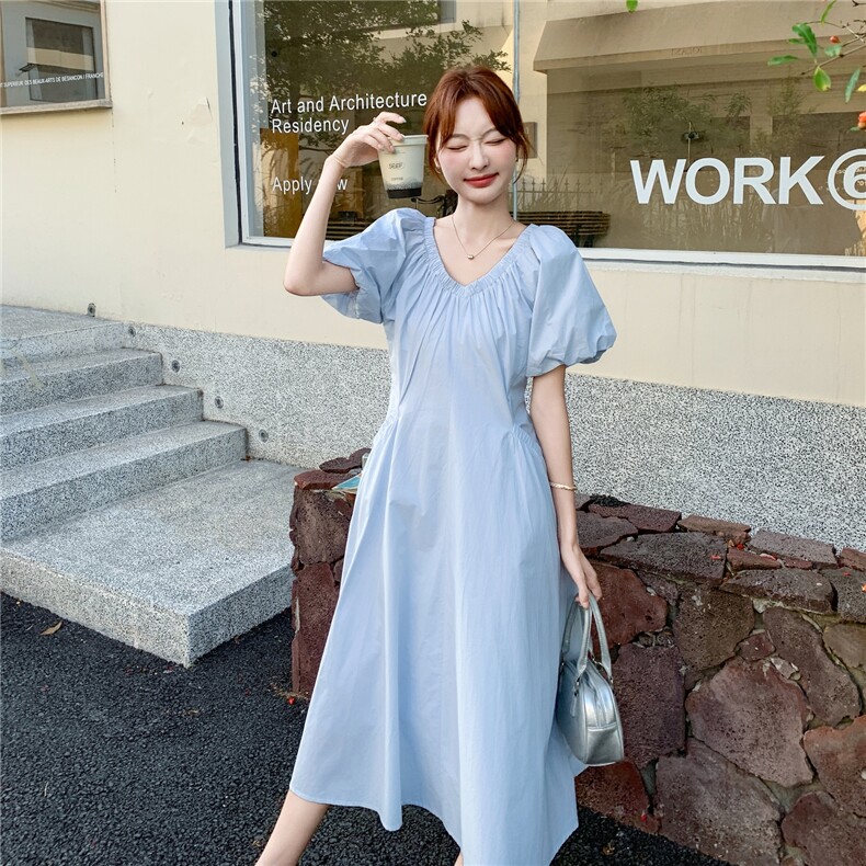 新款现货主推V领天蓝色连衣裙2576-P135-K198,女装连衣裙,2C129