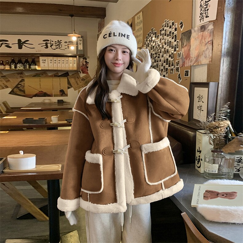 独特超好看牛角扣皮毛一体羊羔毛短外套女冬加厚学院风麂皮绒棉服,女装短外套,2C129
