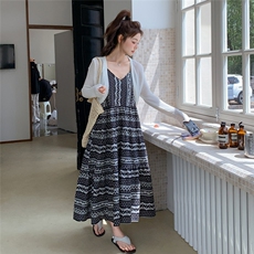 今日新品/现货/吊带印花连衣裙+小衫2C275-5533-P135-K218，女装连衣裙，2C275