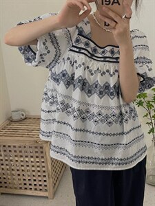 新款刺绣小衫～图片