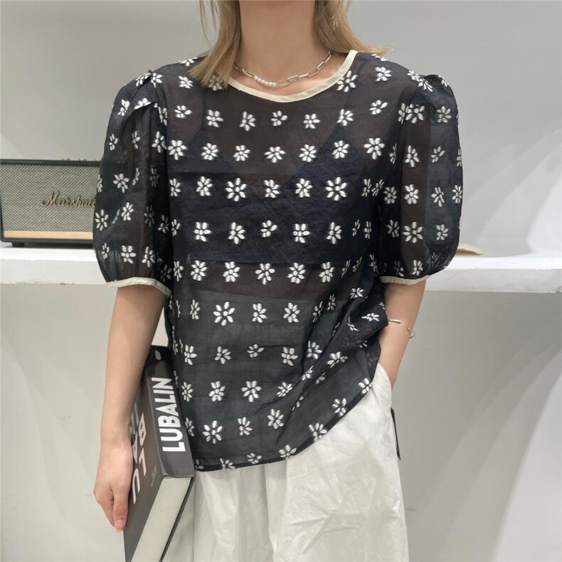 夏季新款欧根纱小衫，女装，素名