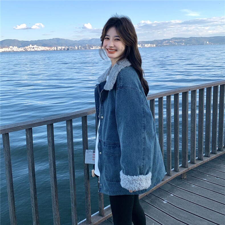 美式蓝色羊羔毛领牛仔外套女2025冬季新款高级感休闲宽松夹克上衣,女装羽绒服,艾米莉亚