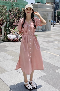 2024新款现货粉色宽松V领长裙212A-628-P115-K168图片