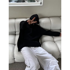 黑色
