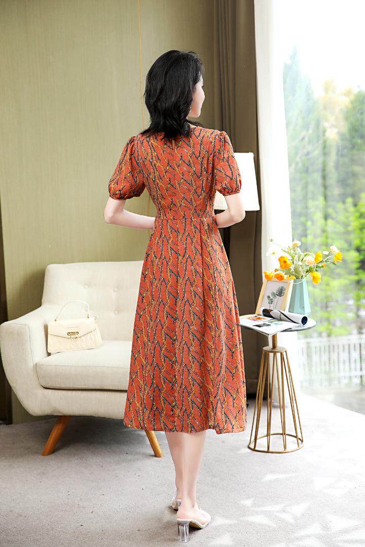 现货～新款连衣裙～气质款L到4XL，女装连衣裙，欧雅思丹尔