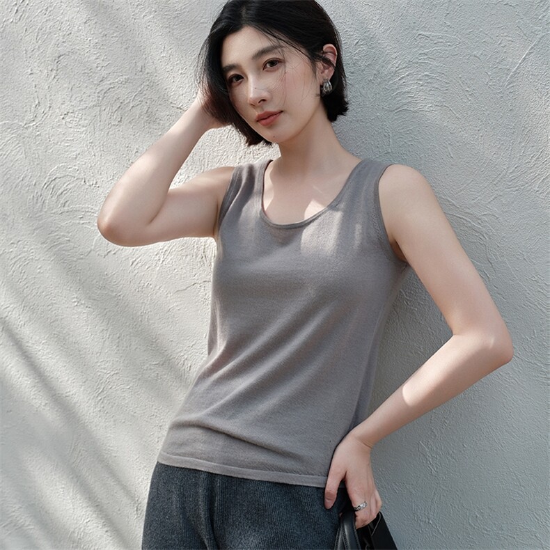 2025夏季新款羊绒衫女100纯山羊绒简约纯色百搭薄款柔软吊带背心，女装背心吊带，江帆羊绒