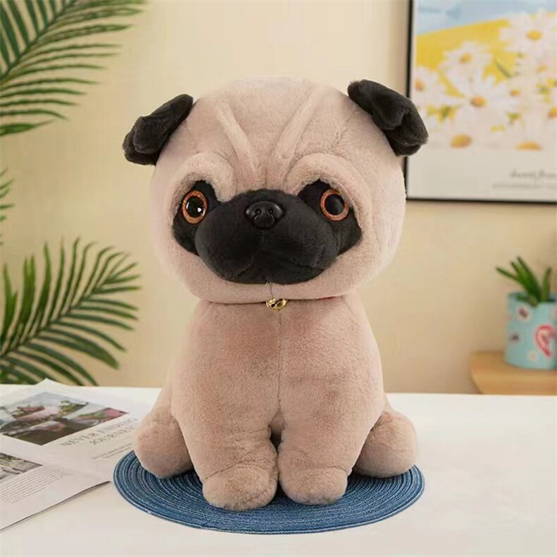 八哥犬，亿卡萌毛绒玩具