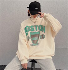 2021年冬装新款韩版宽松加绒加厚卫衣，女装卫衣/绒衫，咖啡色