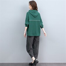 春秋装新款宽松刺绣连帽卫衣水洗牛仔裤套装，女装套装/套裙，叶笙衣