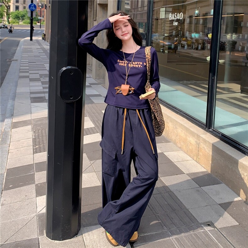 早秋减龄一整套穿搭又酷又飒藏蓝色t恤披肩伞兵裤三件套，女装套装/套裙，浙宝212A