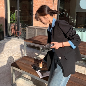黑色拼接休闲西装外套女2023春季新款韩版小个子炸街洋气chic西服图片