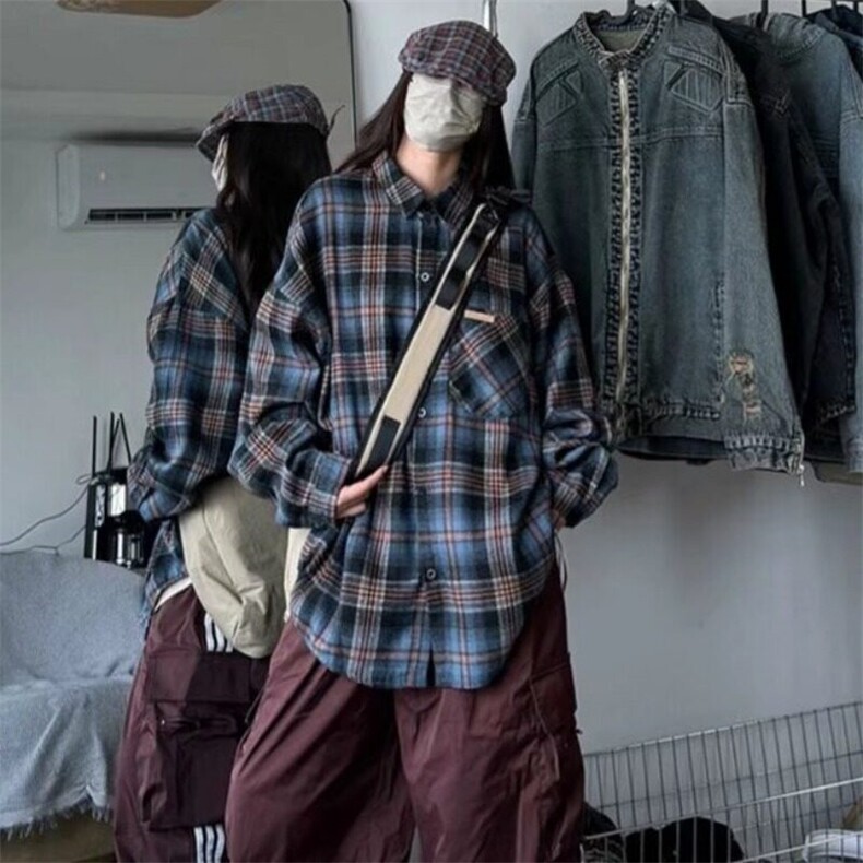 复古格子长袖衬衫男女通勤春秋季设计感翻领小众宽松格纹衬衣外套图片