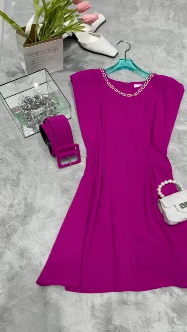 2022夏季连衣裙美，女装连衣裙，贻思茗