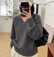 秋冬新款羊毛衫女V领宽松毛衣套头慵懒针织衫打底潮，女装羊毛衫，思途羊绒