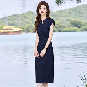 巨好看的连衣裙女2025夏季穿搭新款今年流行爆款气质大方得体裙子图片