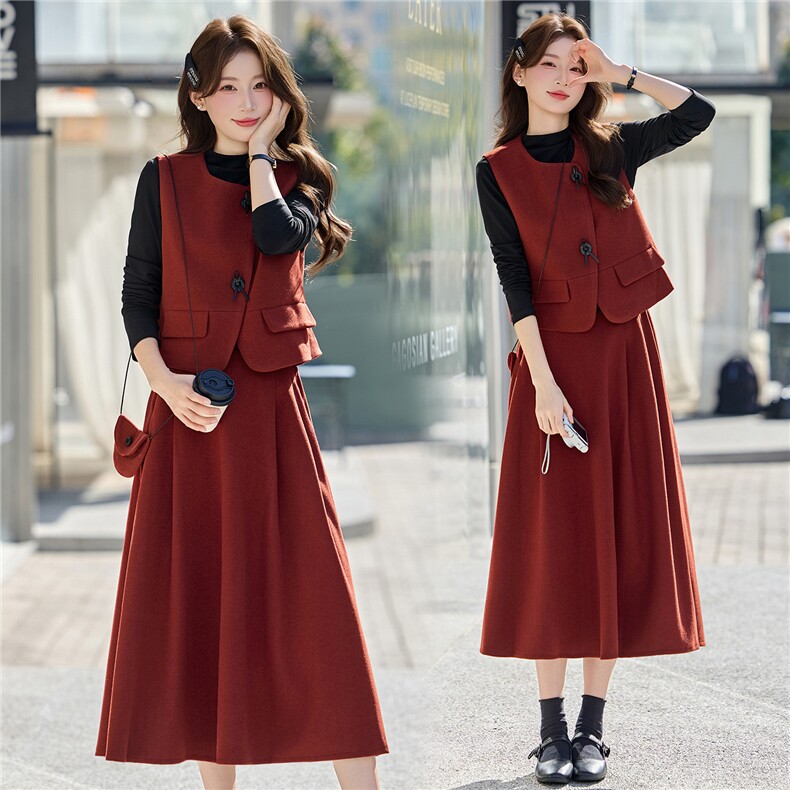 轻奢优雅风红色马甲套装裙女2026春季新款高级感通勤半身裙三件套，女装套装/套裙，意芙