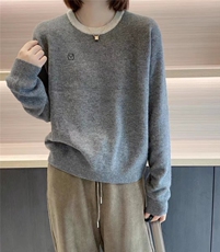 时尚百搭拼色刺绣圆领针织衫女春秋宽松毛衣撞色羊毛打底衫，女装针织衫/毛衣，雪真羊绒