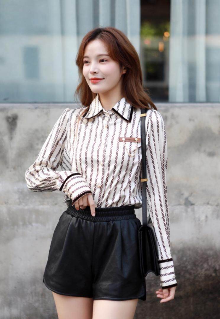 春季新款欧货时尚小衫，女装，青羽鹤