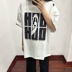 白灰色