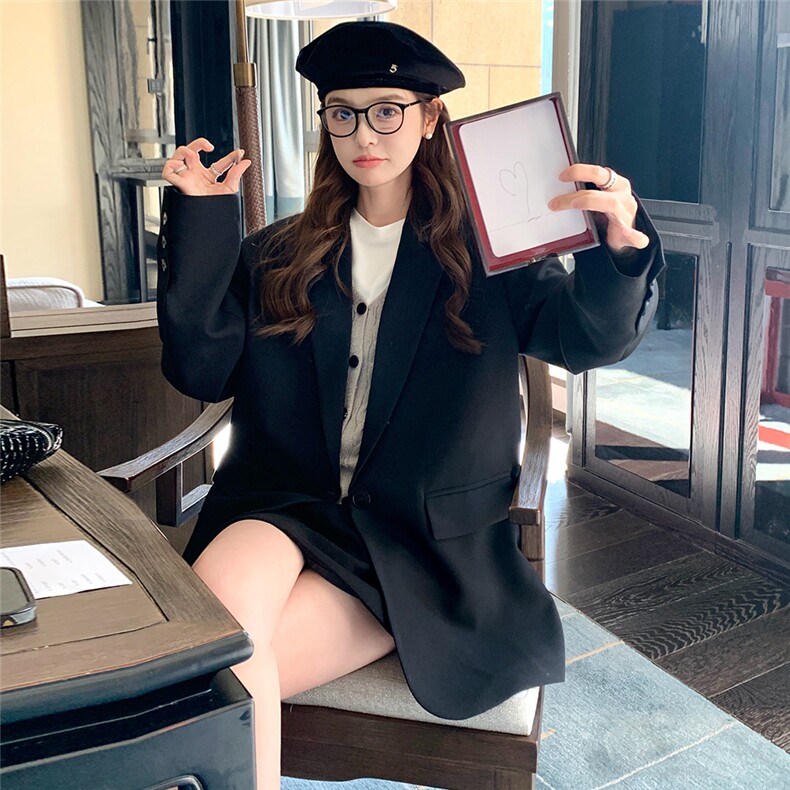 黑色显瘦高级感西装短外套女小个子2025春季新款简约百搭西服上衣,女装西装,2C125