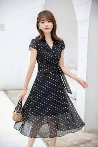 （现货）连衣裙，女装连衣裙，伊娜蕾尔