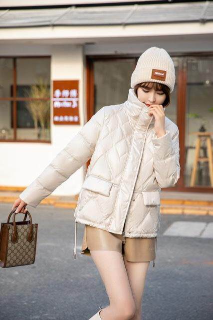 2021冬羽绒服，女装羽绒服，名 鸿