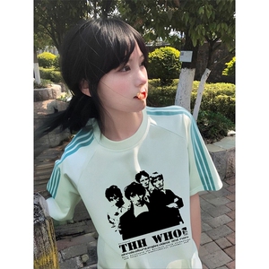 抖音得物品质二开240克宽松纯棉美式潮牌印花三条杠中性风短袖T恤图片