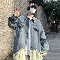 蓝色
