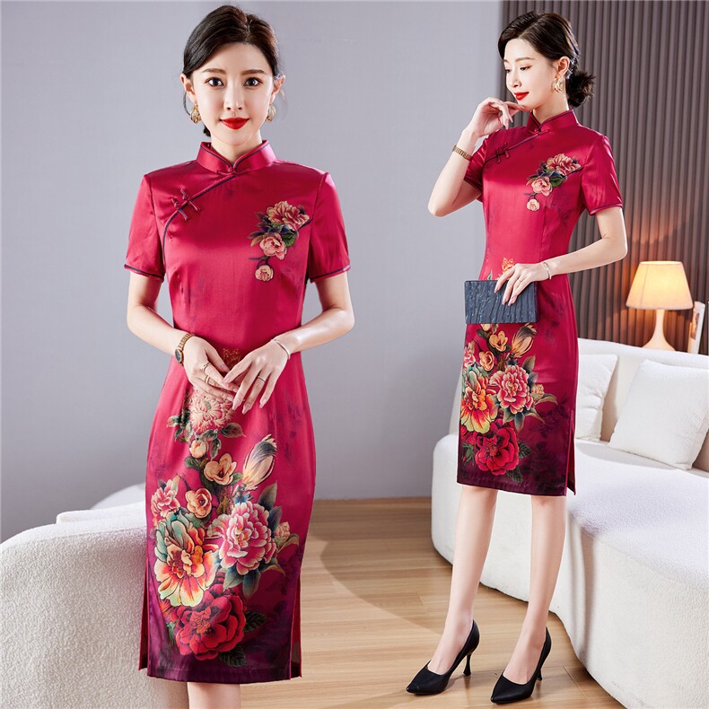 26春夏季新款高奢时尚盘扣中长款专柜品质真丝旗袍婚礼喜婆婆，女装汉服/婚纱/旗袍/礼服，小荷流